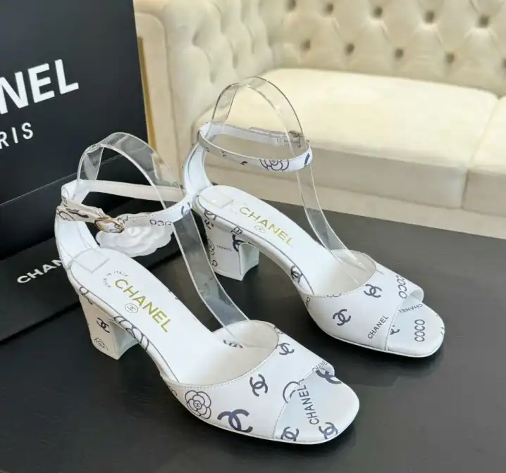 hype Chanel High Heels