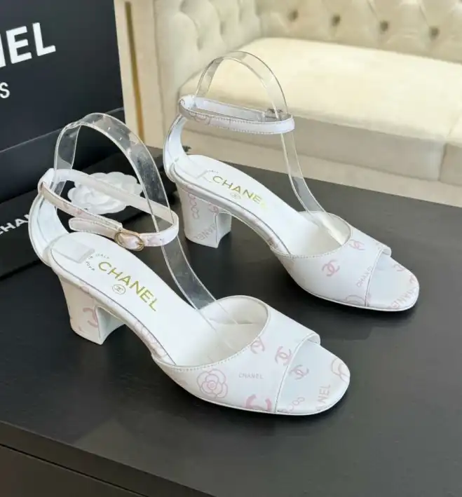 hype Chanel High Heels