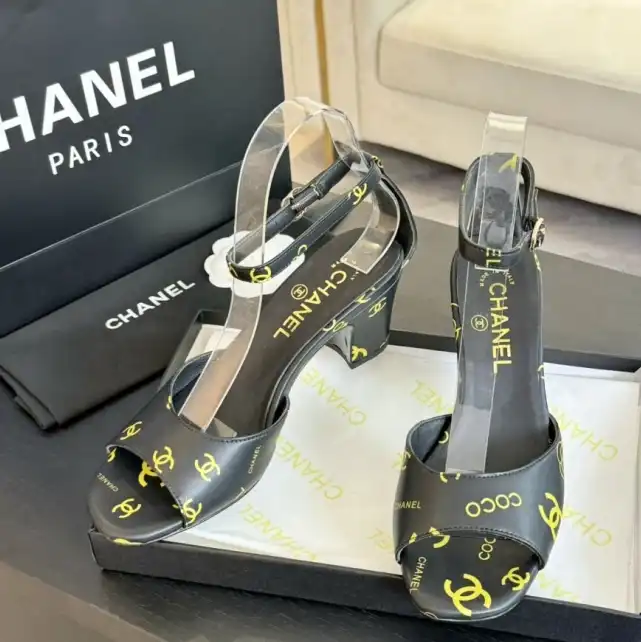 hype Chanel High Heels