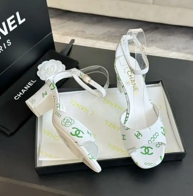 hype Chanel High Heels