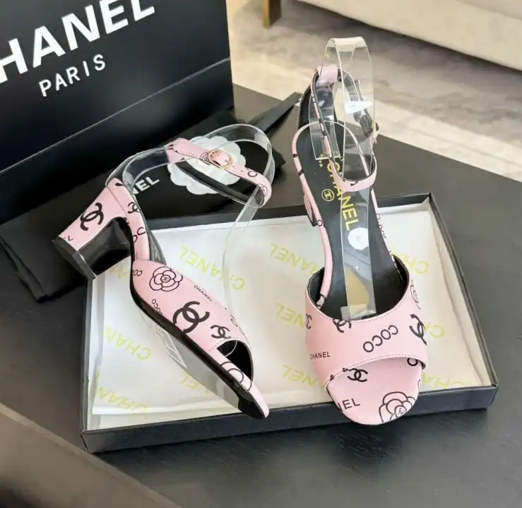 hype Chanel High Heels