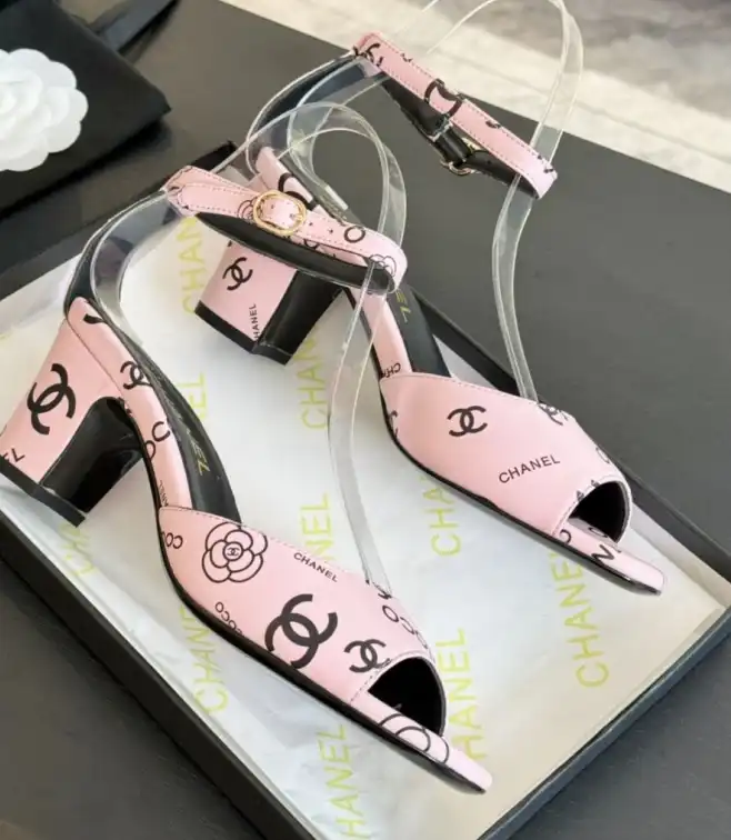 hype Chanel High Heels