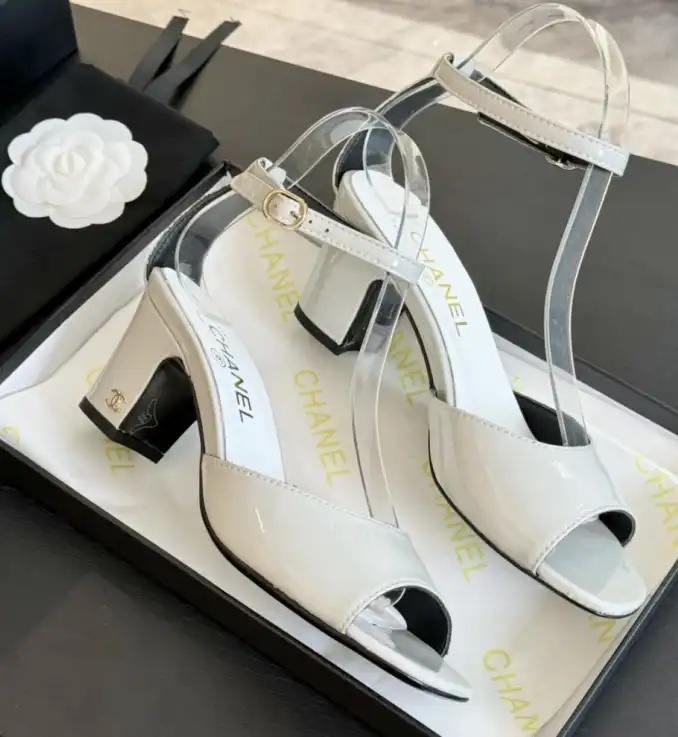 hype Chanel High Heels