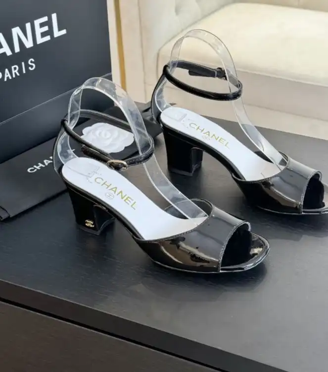 hype Chanel High Heels