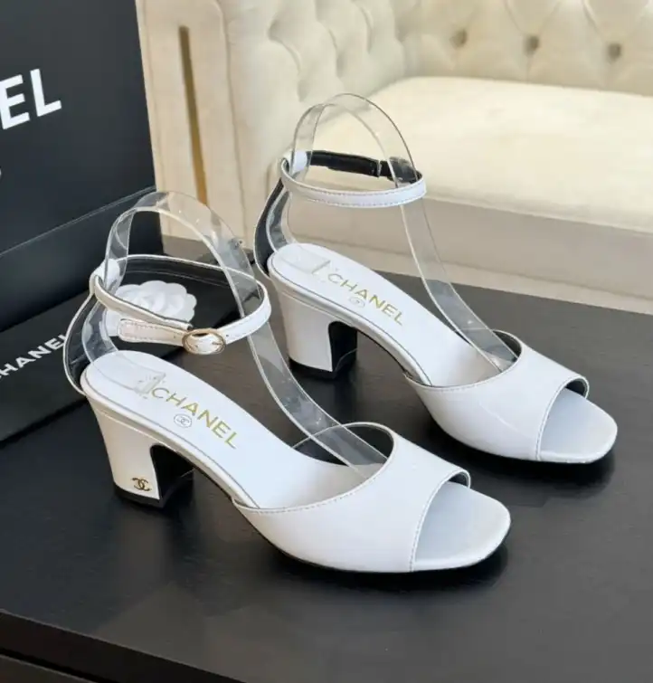 hype Chanel High Heels