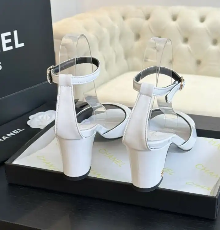 hype Chanel High Heels