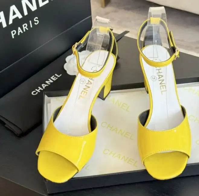 hype Chanel High Heels