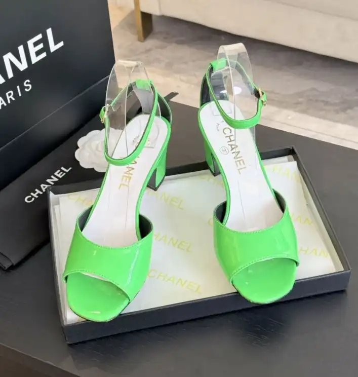 hype Chanel High Heels