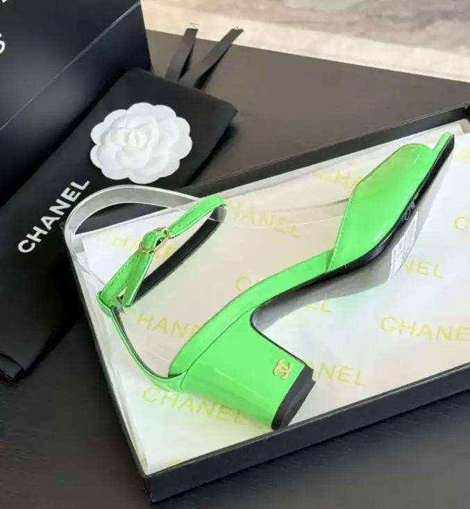 hype Chanel High Heels