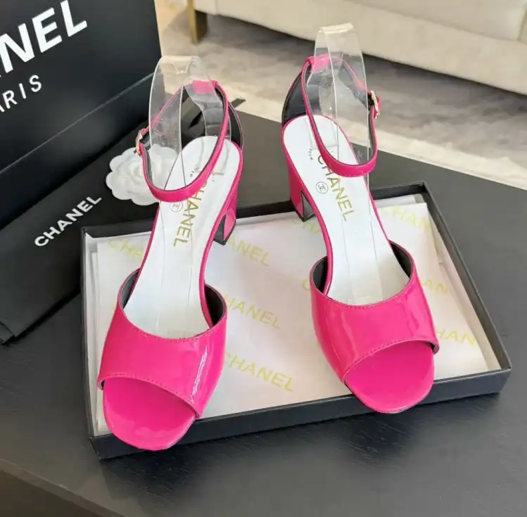 hype Chanel High Heels