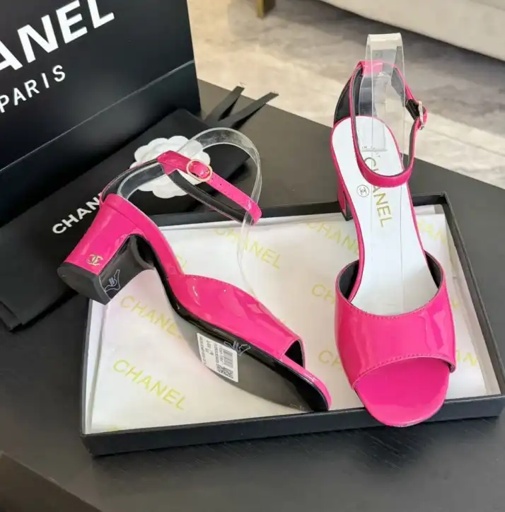 hype Chanel High Heels