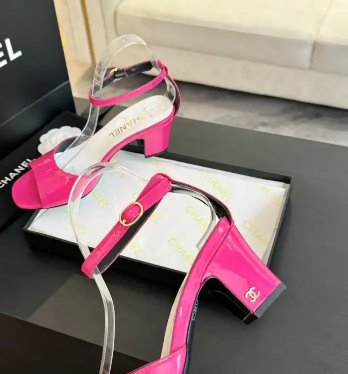 hype Chanel High Heels