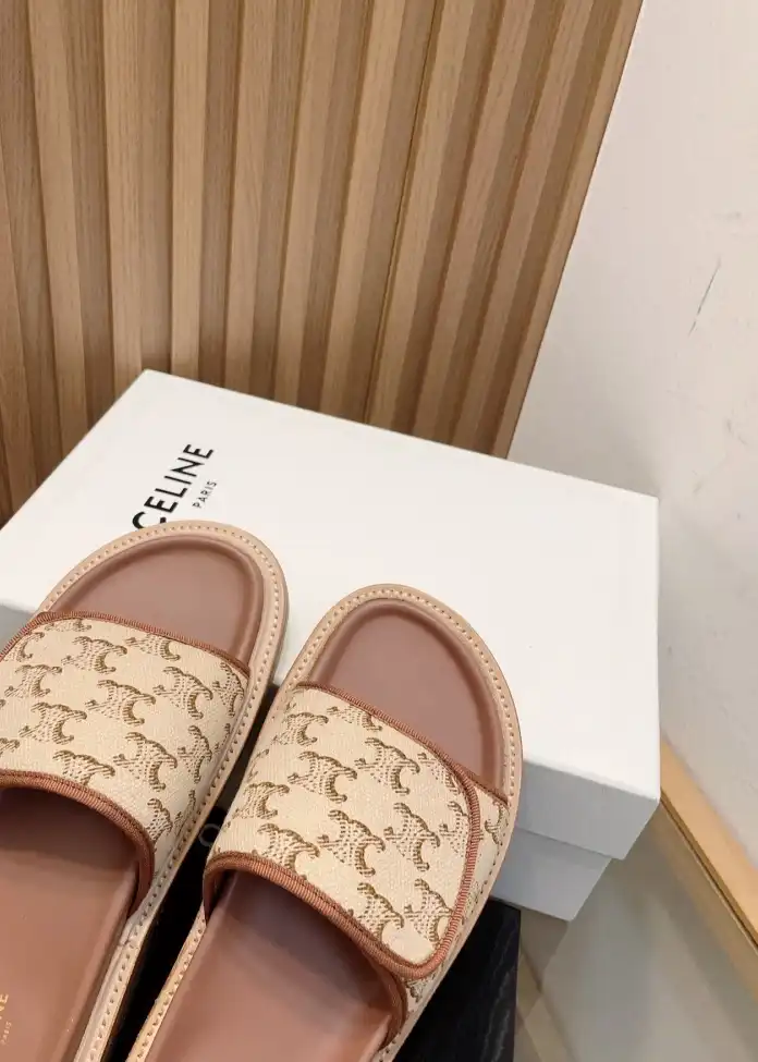 hype Celine Slippers