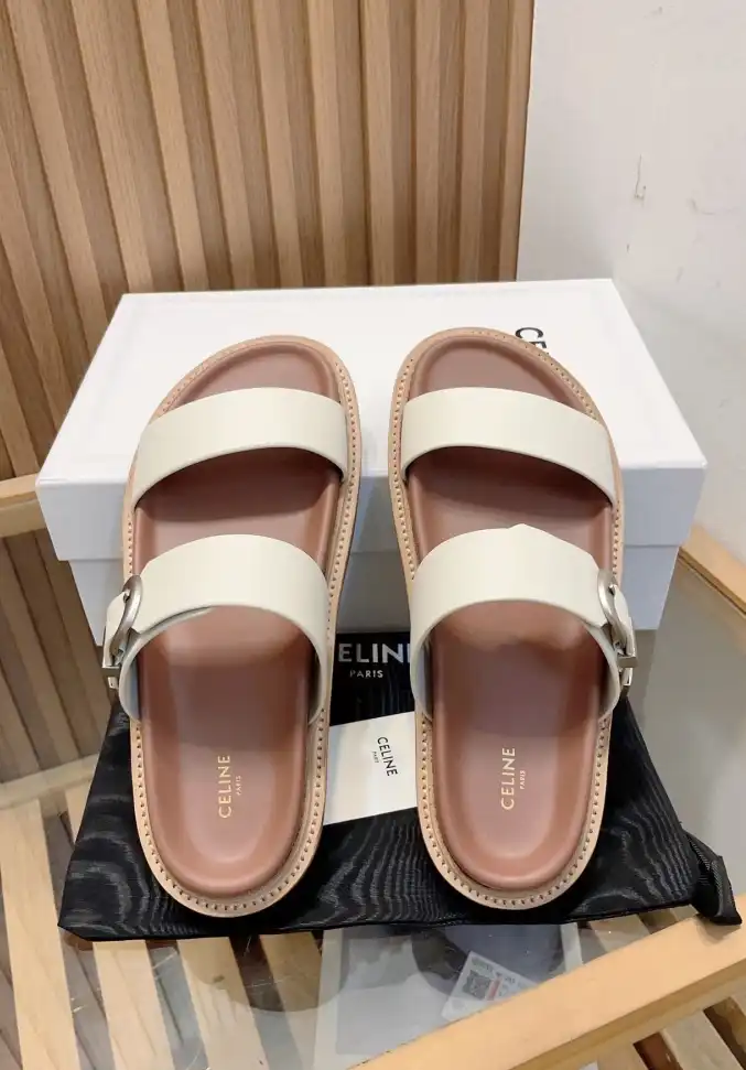 hype Celine Slippers