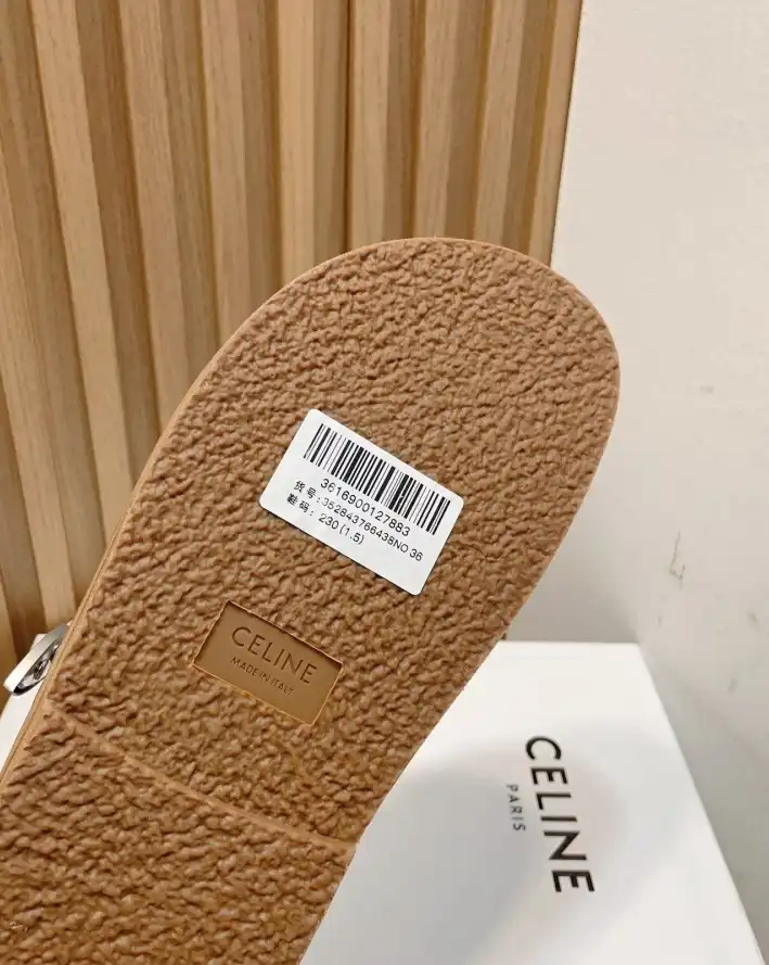 hype Celine Slippers