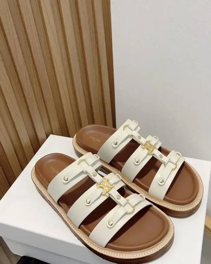 hype Celine Slippers