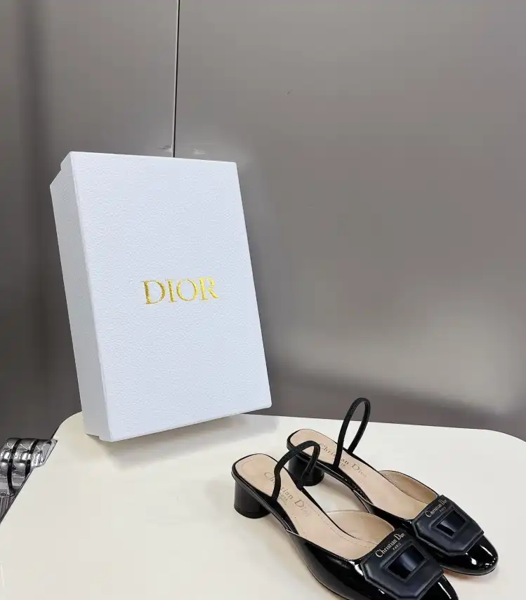 hype Christian Dior Sandals