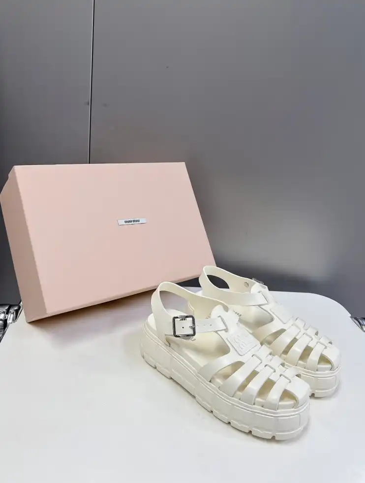 hype Miu Miu Sandals