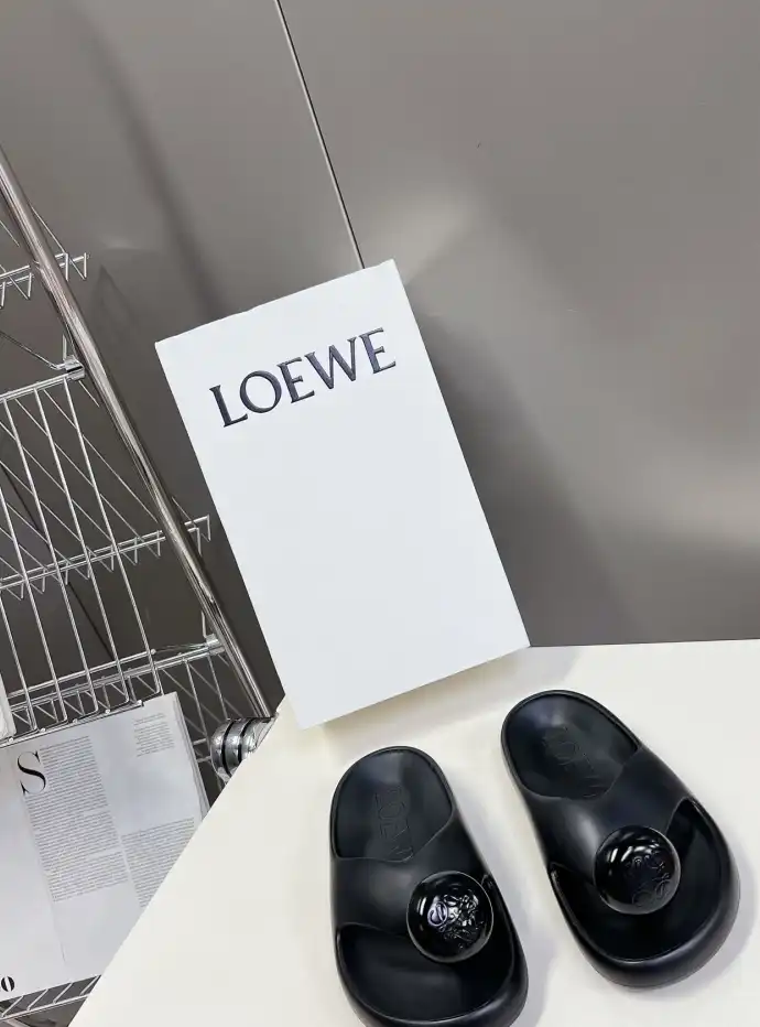 hype Loewe Slippers