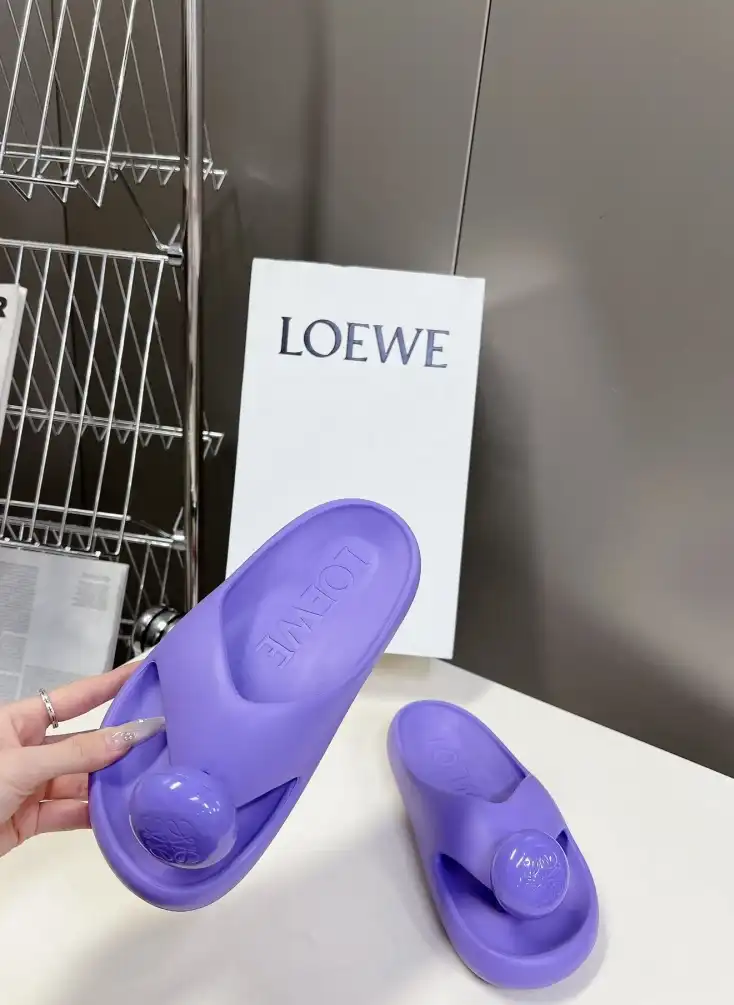 hype Loewe Slippers