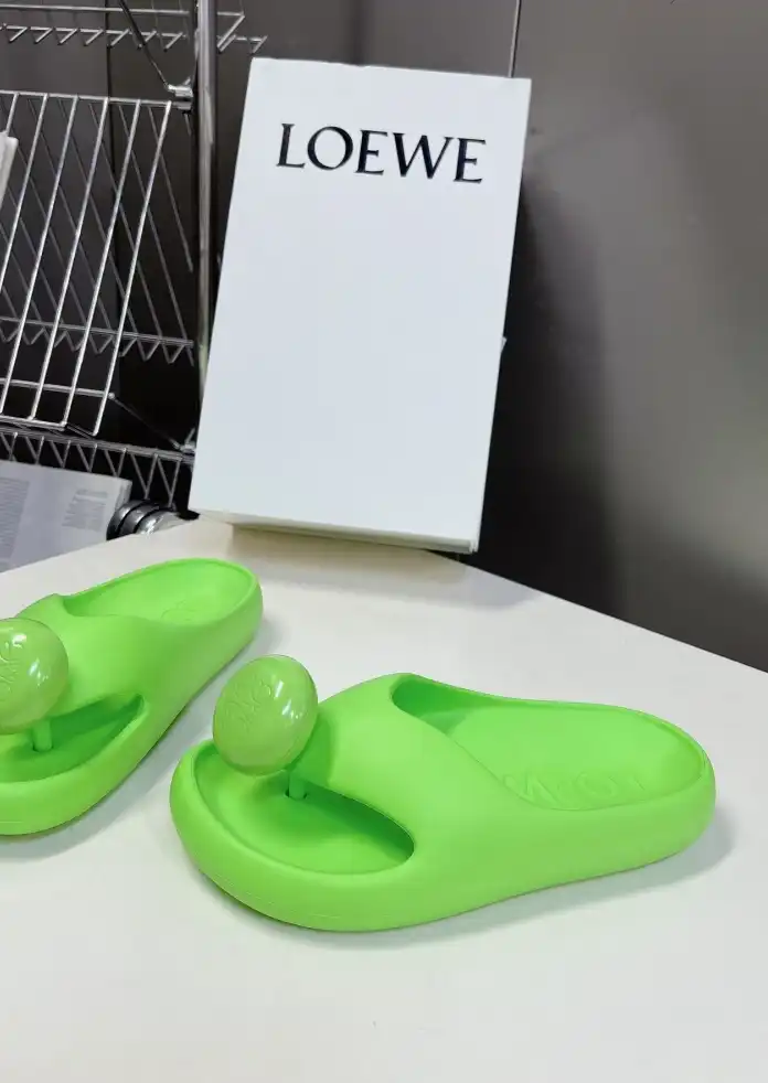 hype Loewe Slippers