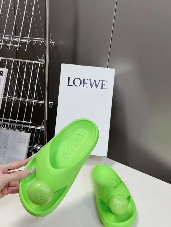 hype Loewe Slippers