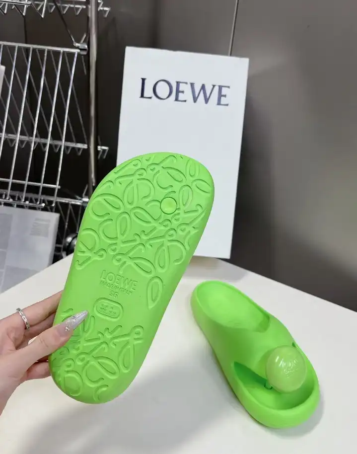 hype Loewe Slippers