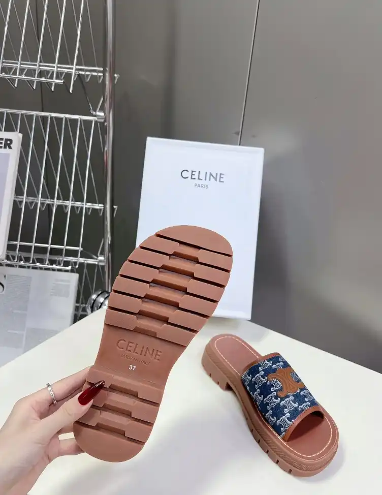 hype Celine Slippers