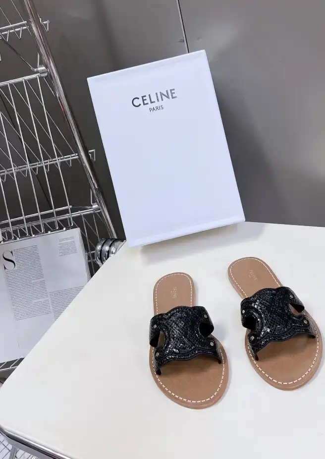 hype Celine Slippers