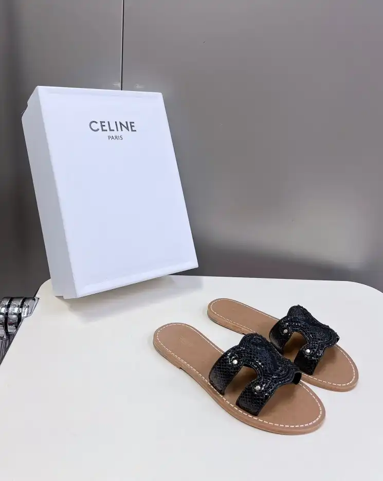 hype Celine Slippers