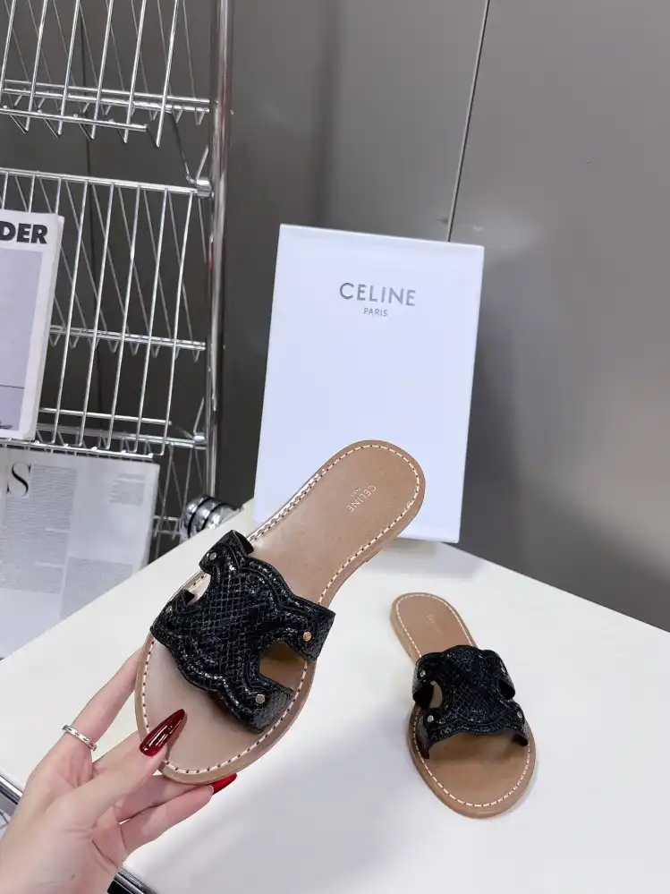 hype Celine Slippers