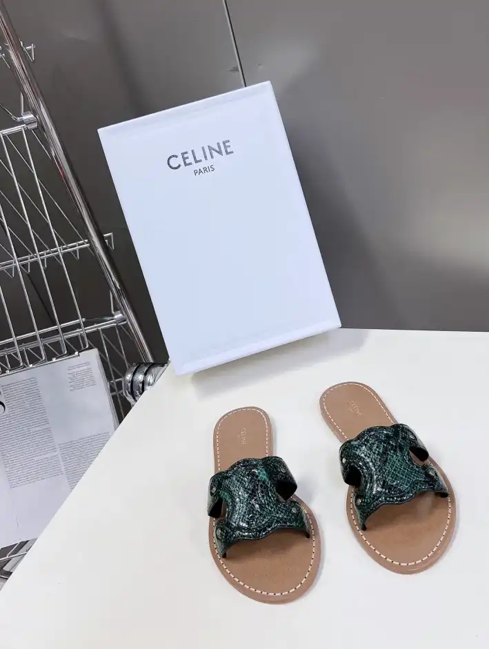 hype Celine Slippers