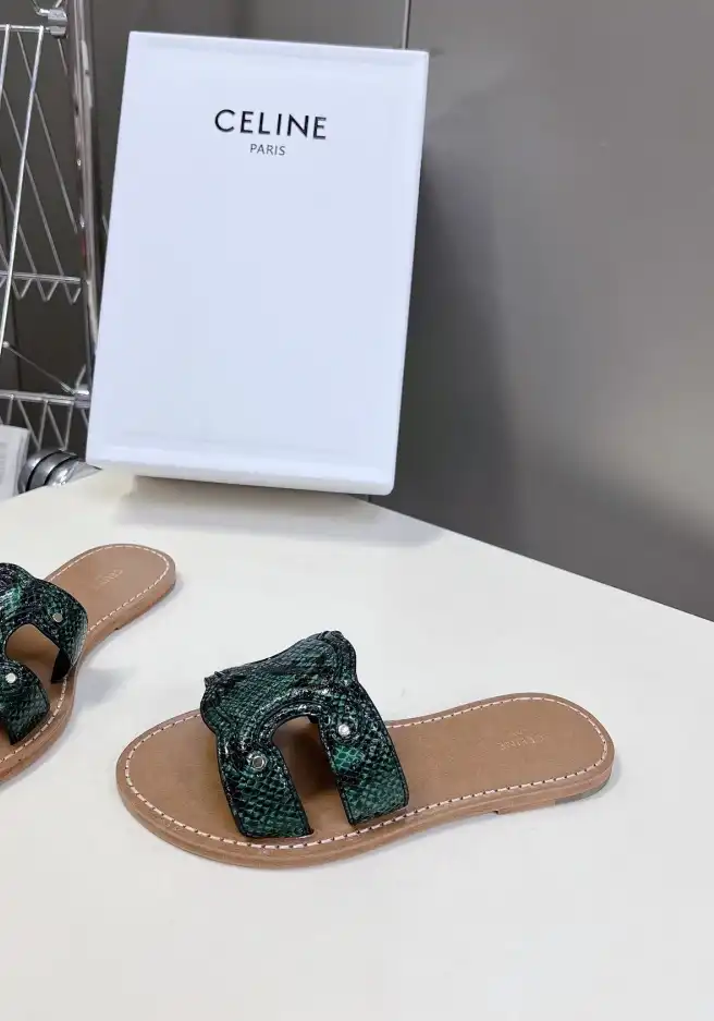 hype Celine Slippers