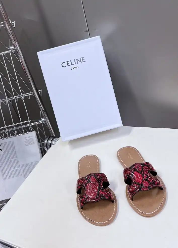 hype Celine Slippers