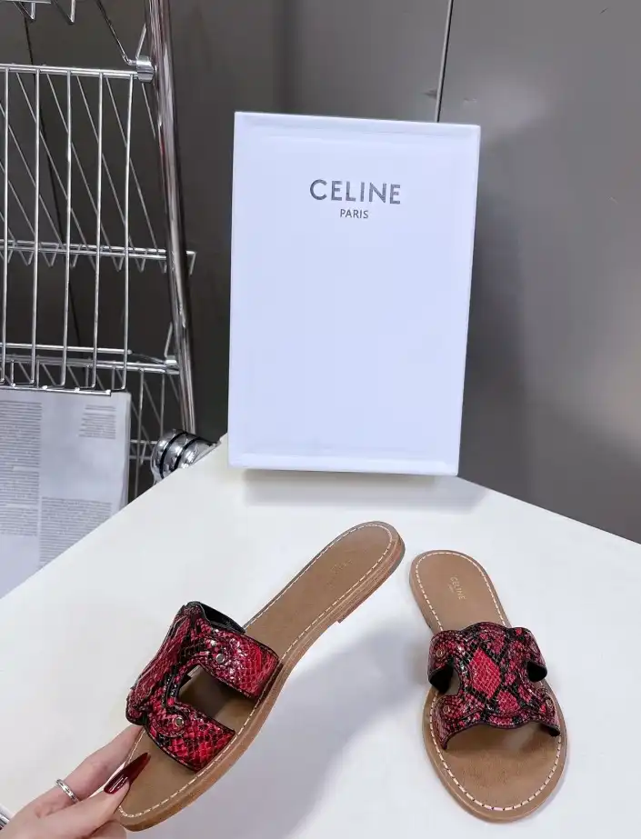 hype Celine Slippers