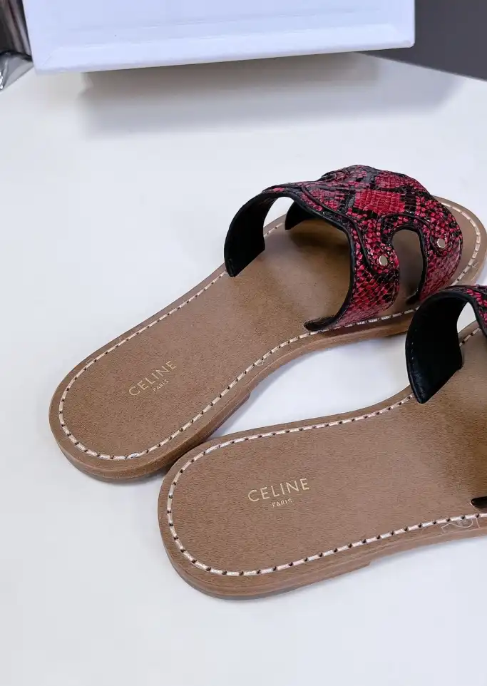 hype Celine Slippers