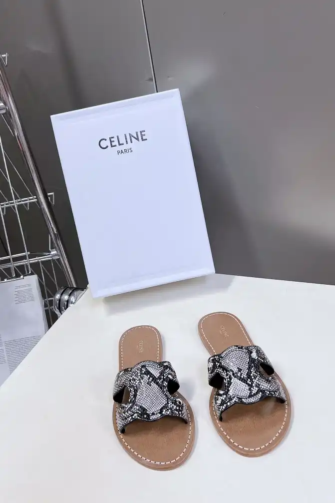 hype Celine Slippers