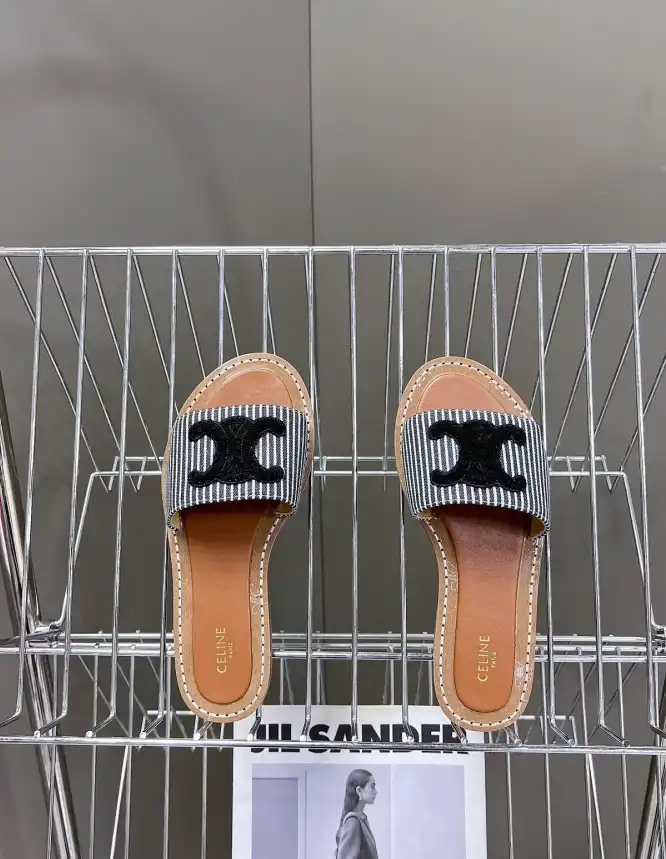 hype Celine Slippers