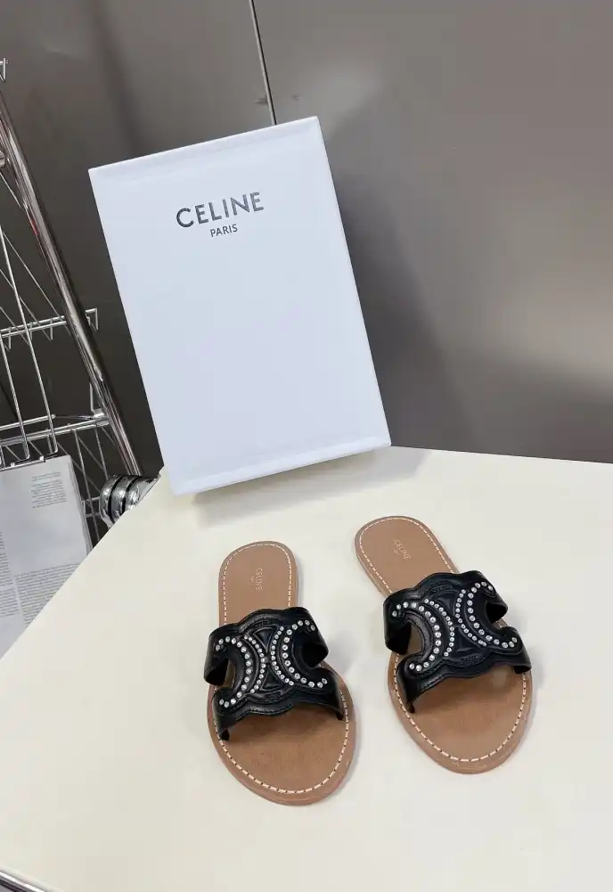 hype Celine Slippers