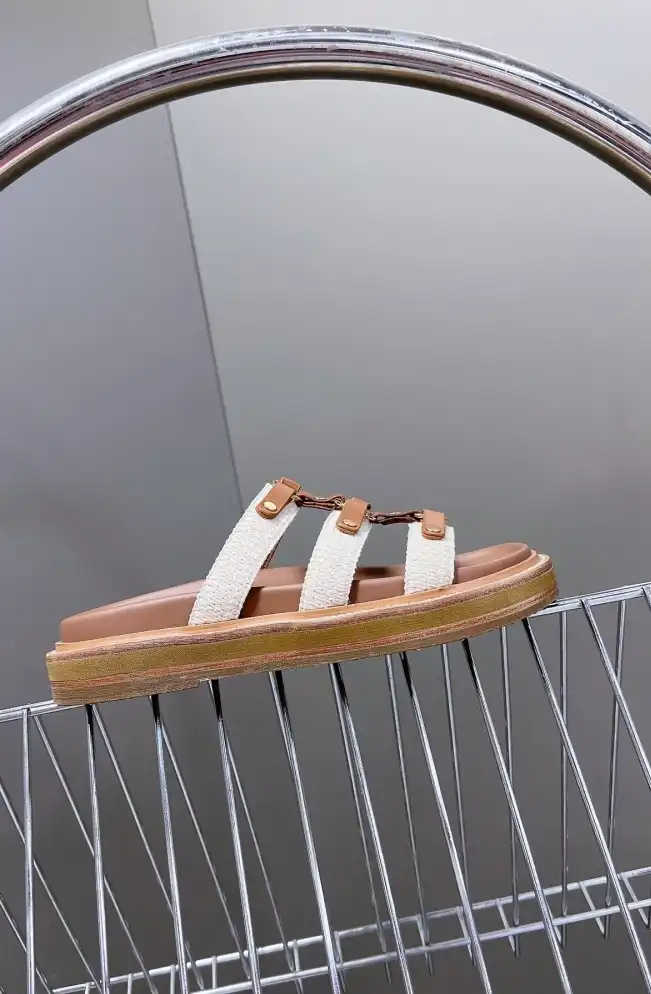 hype Celine Slippers