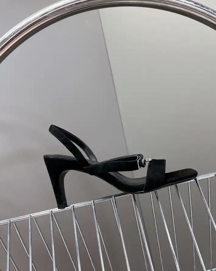 hype Hermes High Heels