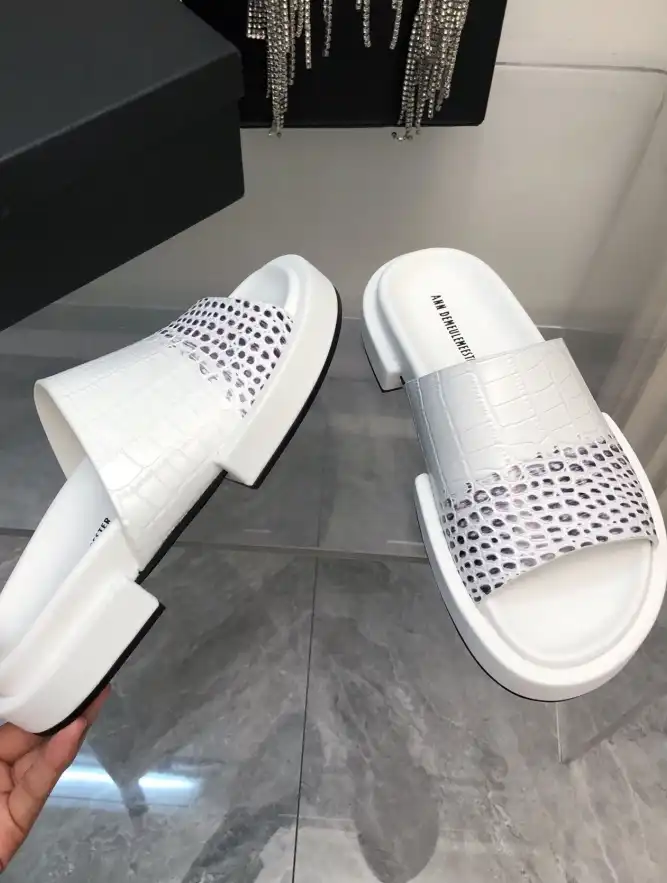 hype Other Slippers