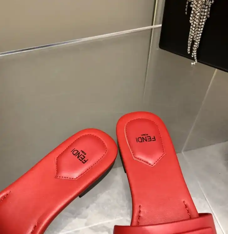 hype Fendi Slippers