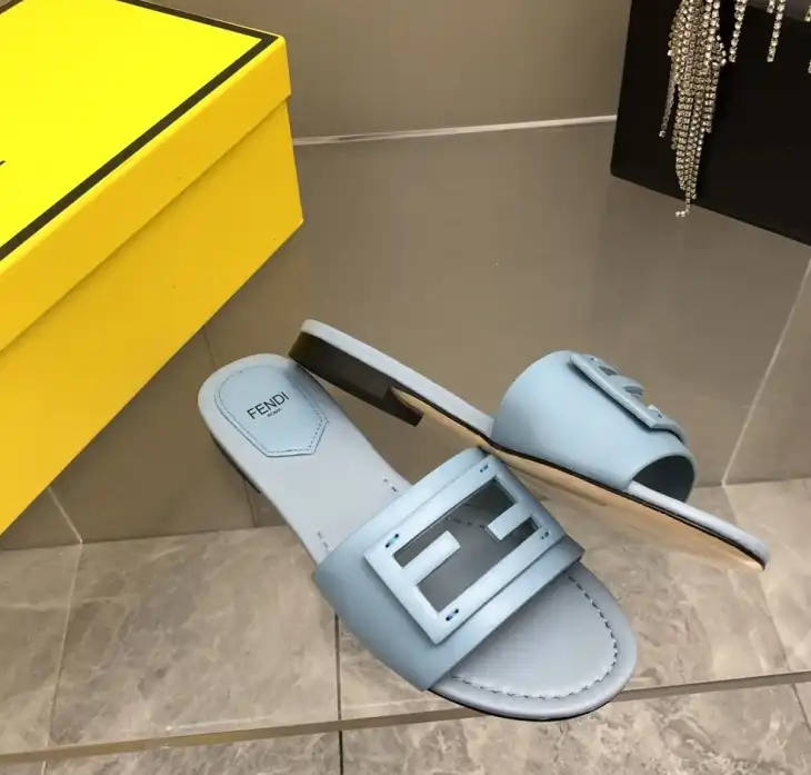 hype Fendi Slippers