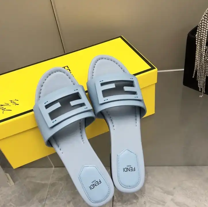 hype Fendi Slippers