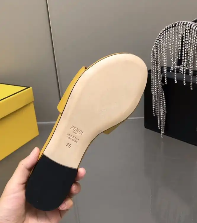 hype Fendi Slippers