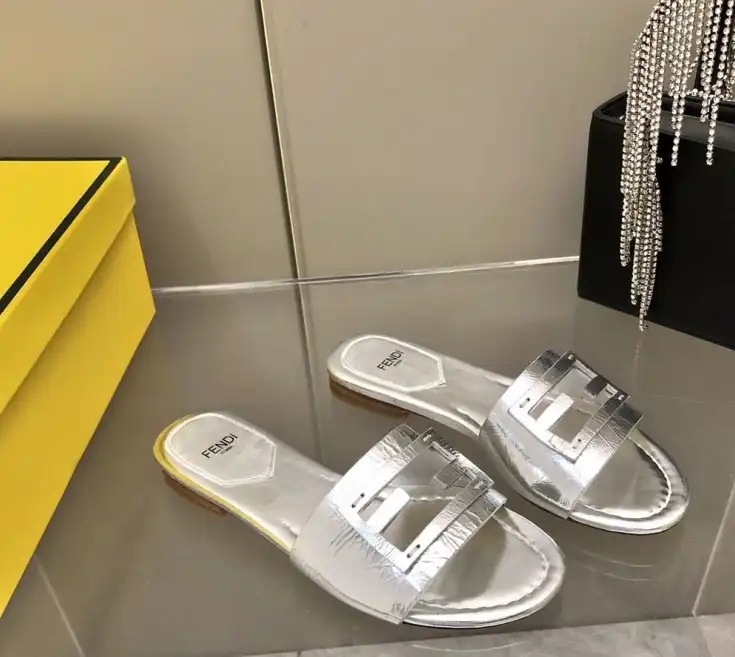 hype Fendi Slippers