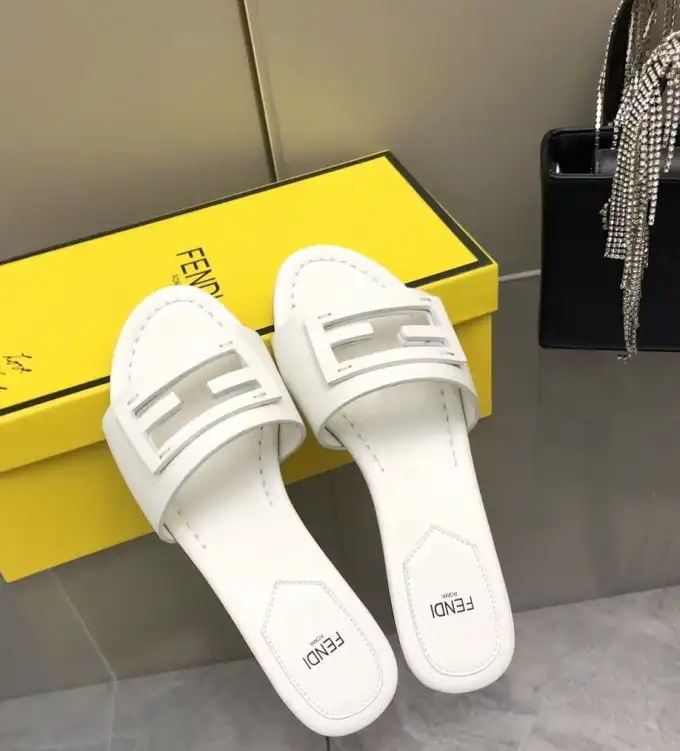 hype Fendi Slippers