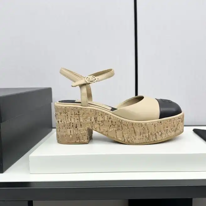 hype Chanel High Heels