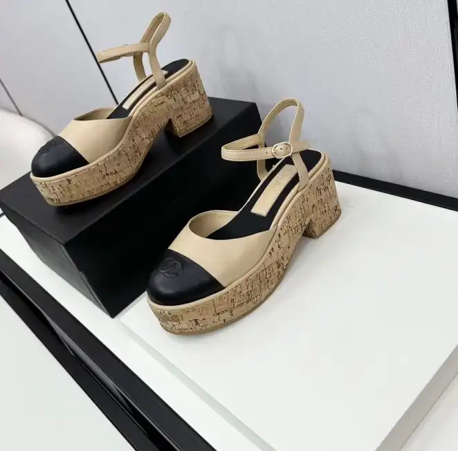 hype Chanel High Heels